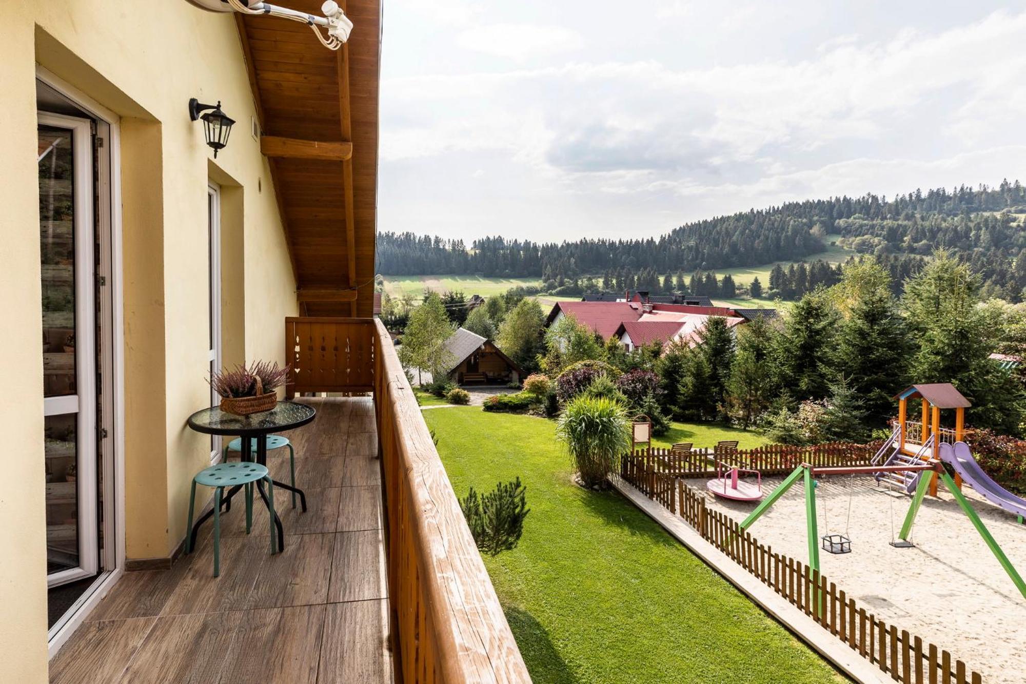 Apartamenty Zielona Owieczka Niedzica Oda fotoğraf
