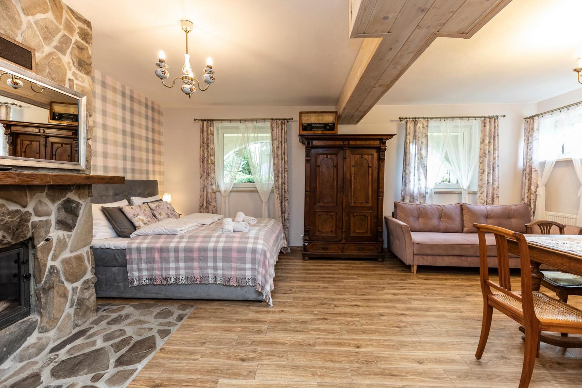 Apartamenty Zielona Owieczka Niedzica Oda fotoğraf
